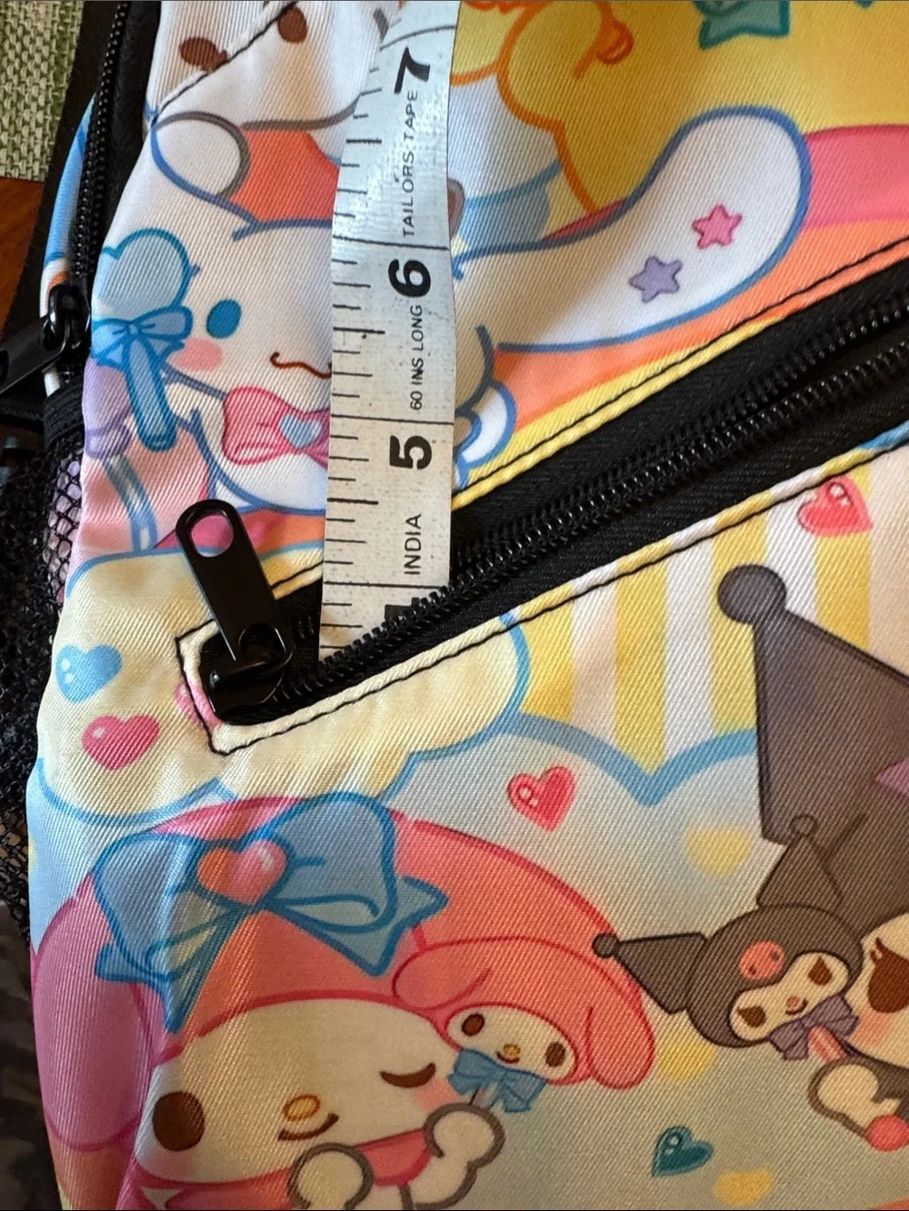 Hello Kitty & friends ,Pink Yellow Multicolor Character Sling Bag. NWOT